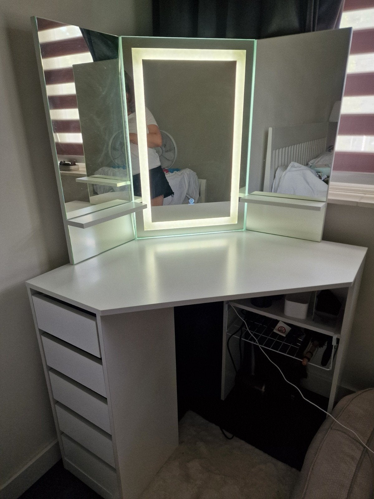 Zo goed als nieuwe make-up tafel met spiegel en verlichting, Ophalen, 100 tot 150 cm, 100 tot 150 cm, Zo goed als nieuw