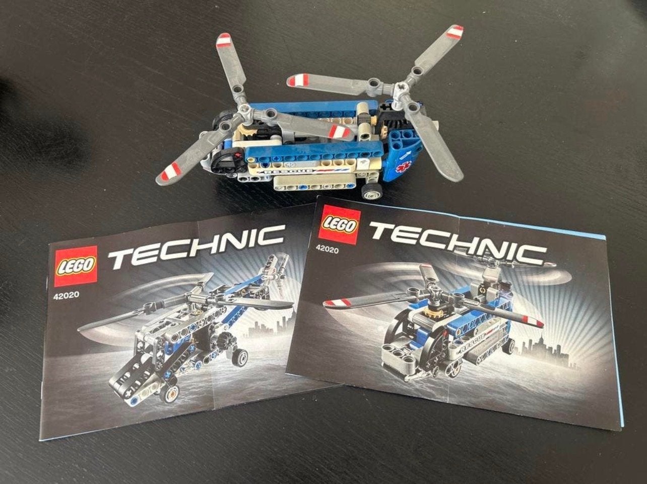LEGO Technic 42020: Dubbele Rotor Helikopter met instructies, Lego, Ophalen of Verzenden, Zo goed als nieuw, Technic