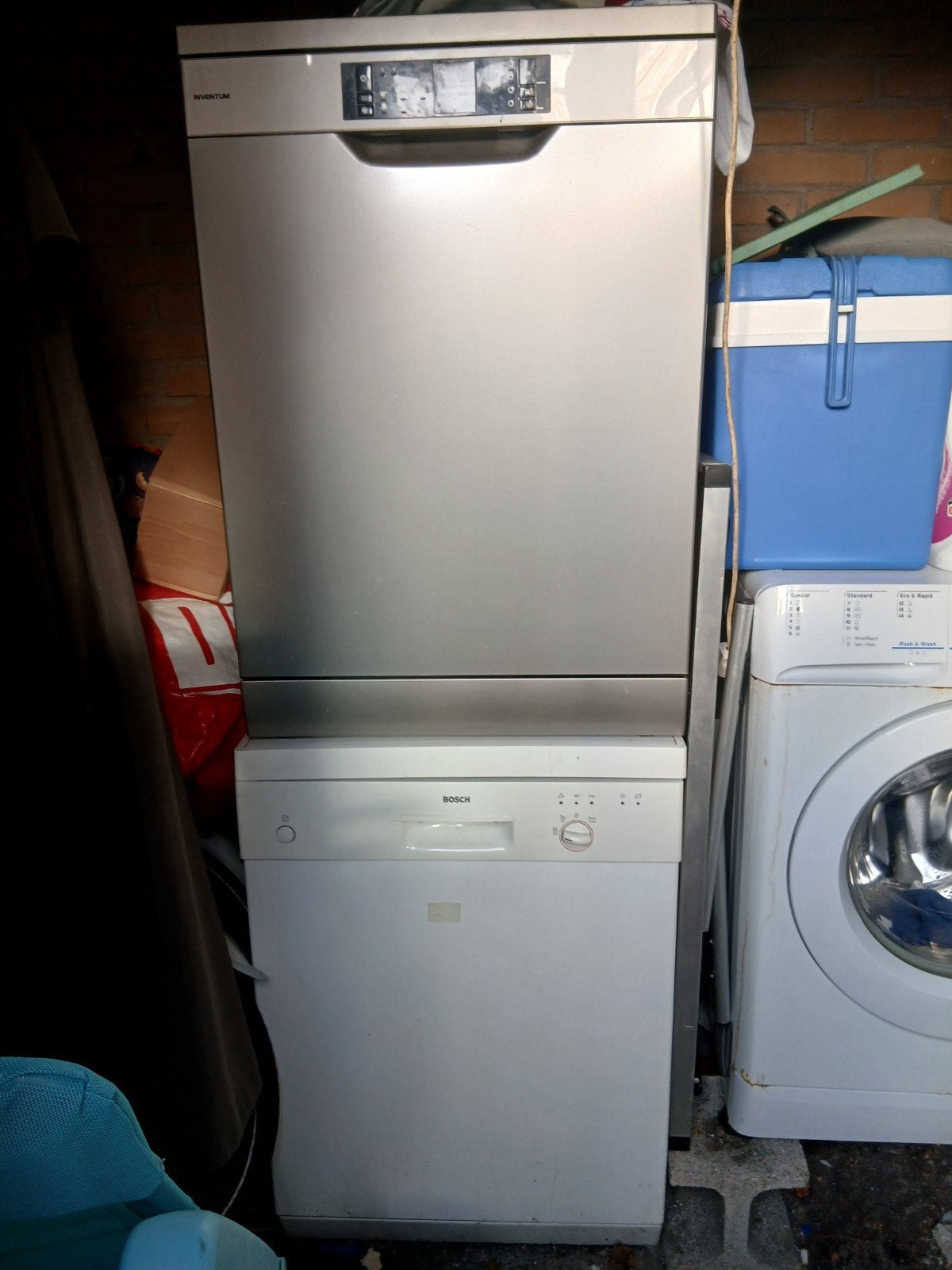 2 Vaatwassers te koop - Inventum en Bosch, Ophalen, Zo goed als nieuw