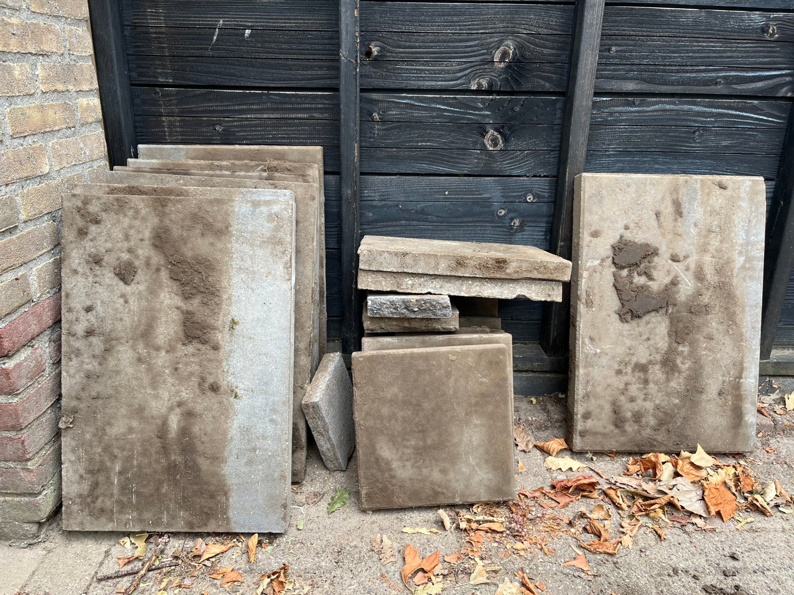 Diverse tegels GRATIS, Ophalen, Zo goed als nieuw, Beton, Terrastegels