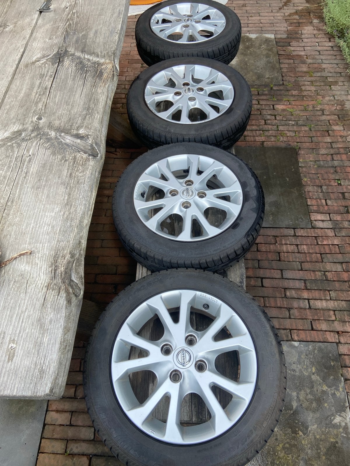 Nissan Pixo LM Velgen met Fulda Zomerbanden 155/65R14, Ophalen, 14 inch, Gebruikt, 155 mm