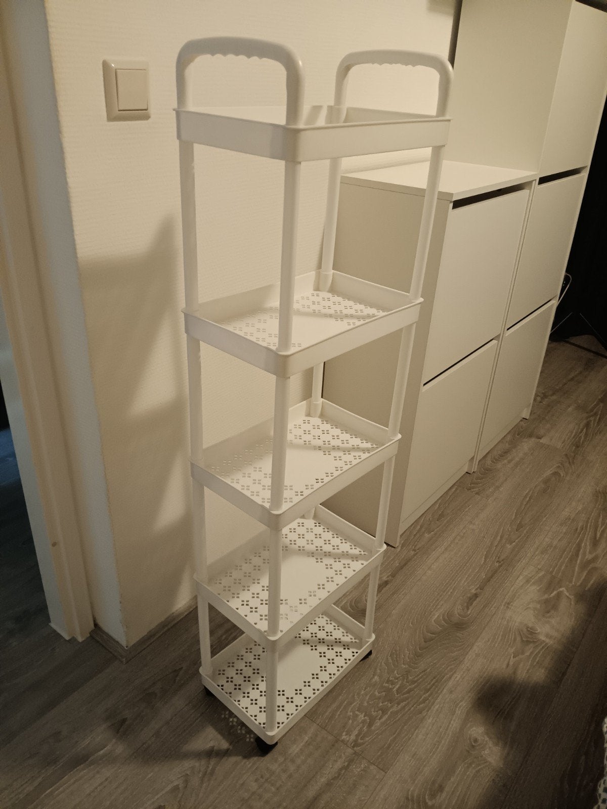 Trolley op wieltjes., Ophalen, Cd's