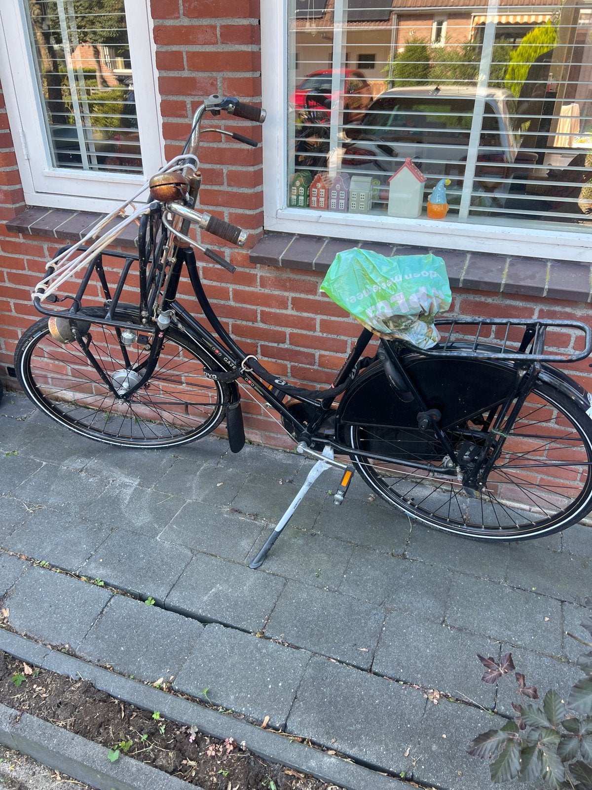 Oud fietsje, doet het goed en kan nog lang mee, Terugtraprem, Versnellingen, Ophalen, Overige merken