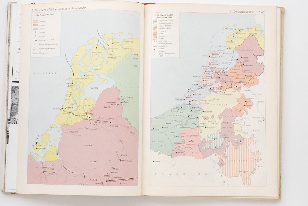 Elseviers Historische Schoolatlas (1964), Gelezen, Overige atlassen, Verzenden, 1800 tot 2000