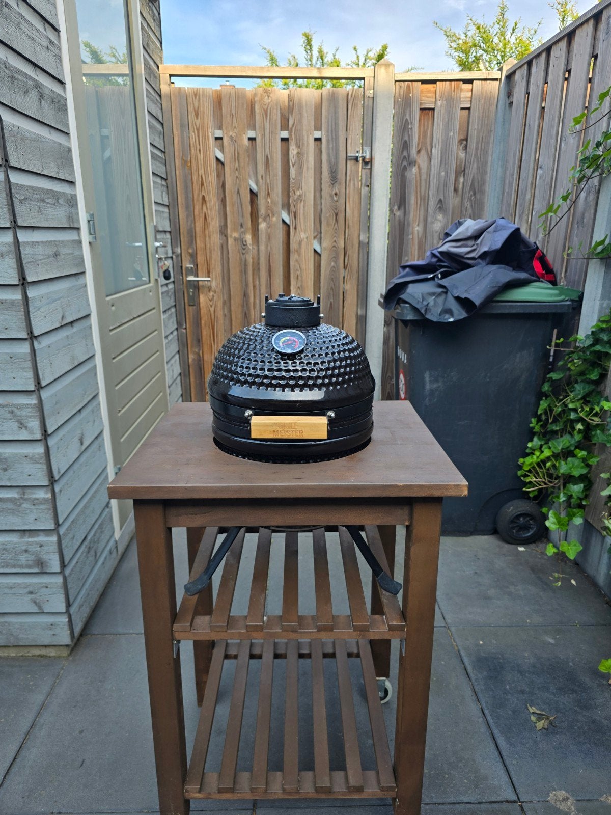 Grill Meister Kamado BBQ met onderstel, Ophalen, Gebruikt, Grill Meister