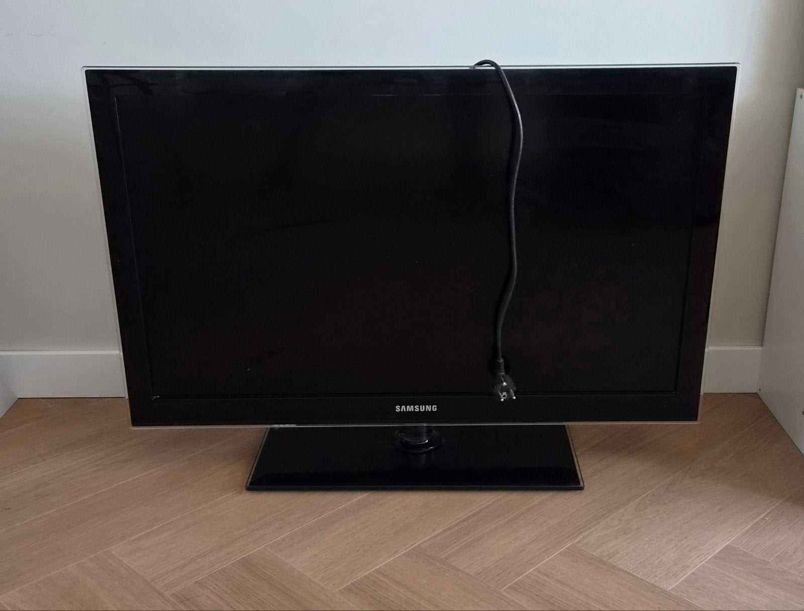 Samsung LE37C630K1W – 37 inch LCD TV, Ophalen, Gebruikt, 50 Hz, 80 tot 100 cm