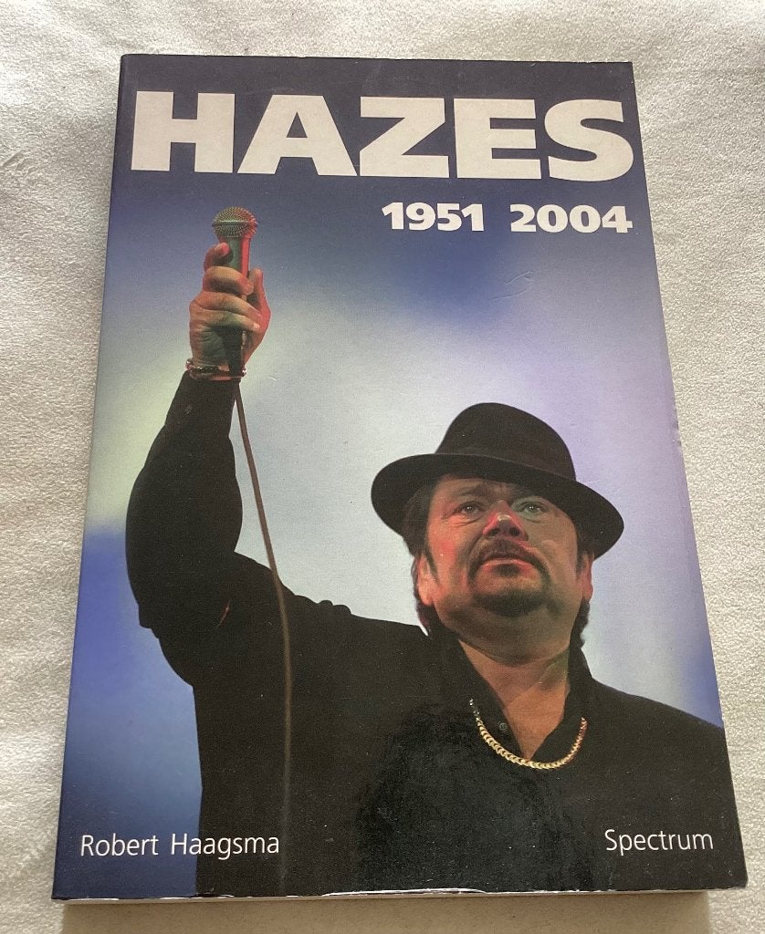 Hazes 1951 2004, Ophalen of Verzenden, Gelezen, Artiest