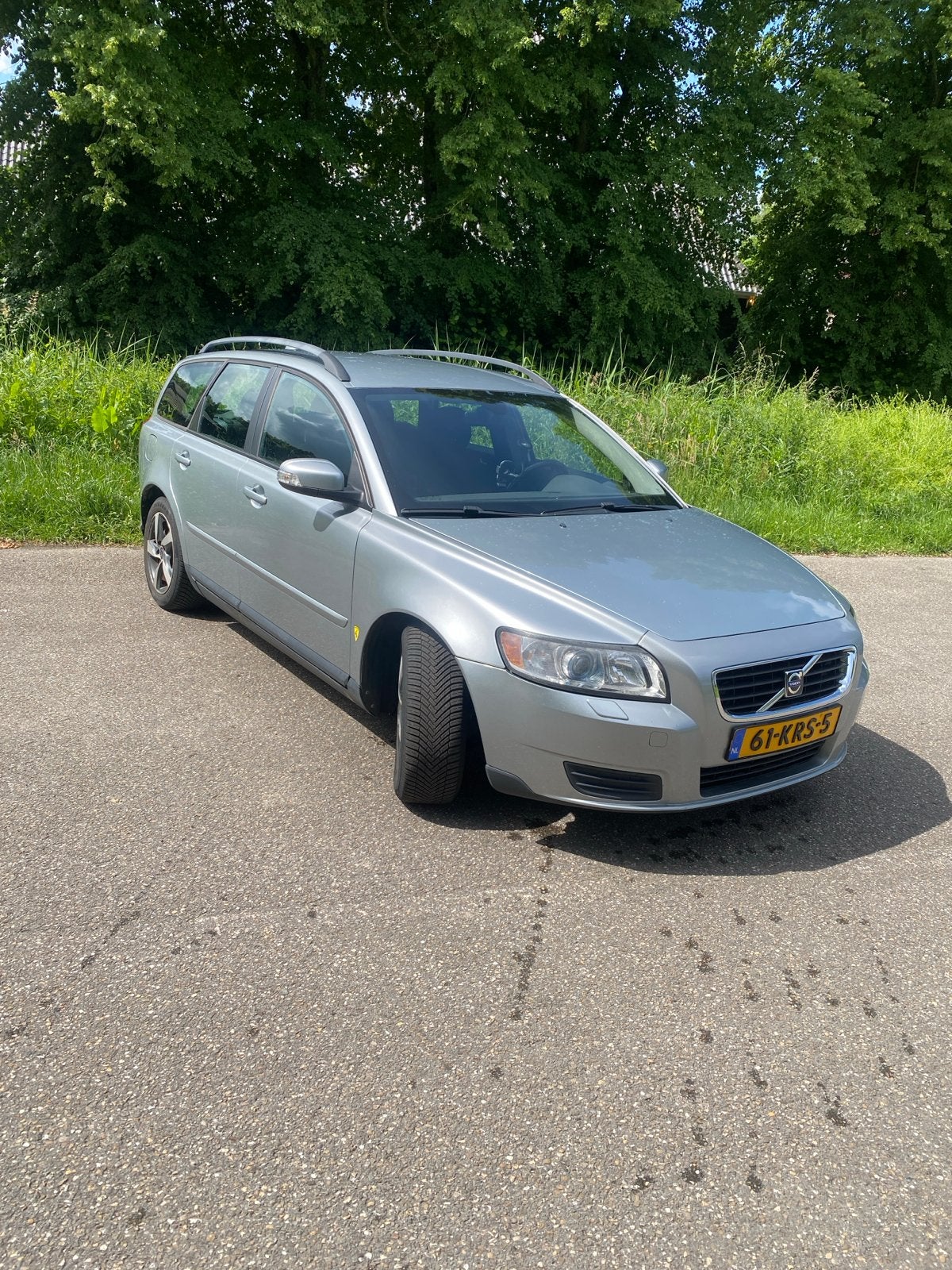 Volvo V50 1.8 2009 silver Grijs, Auto's, Volvo, Voorwielaandrijving, Xenon verlichting, Zwart, 4 cilinders