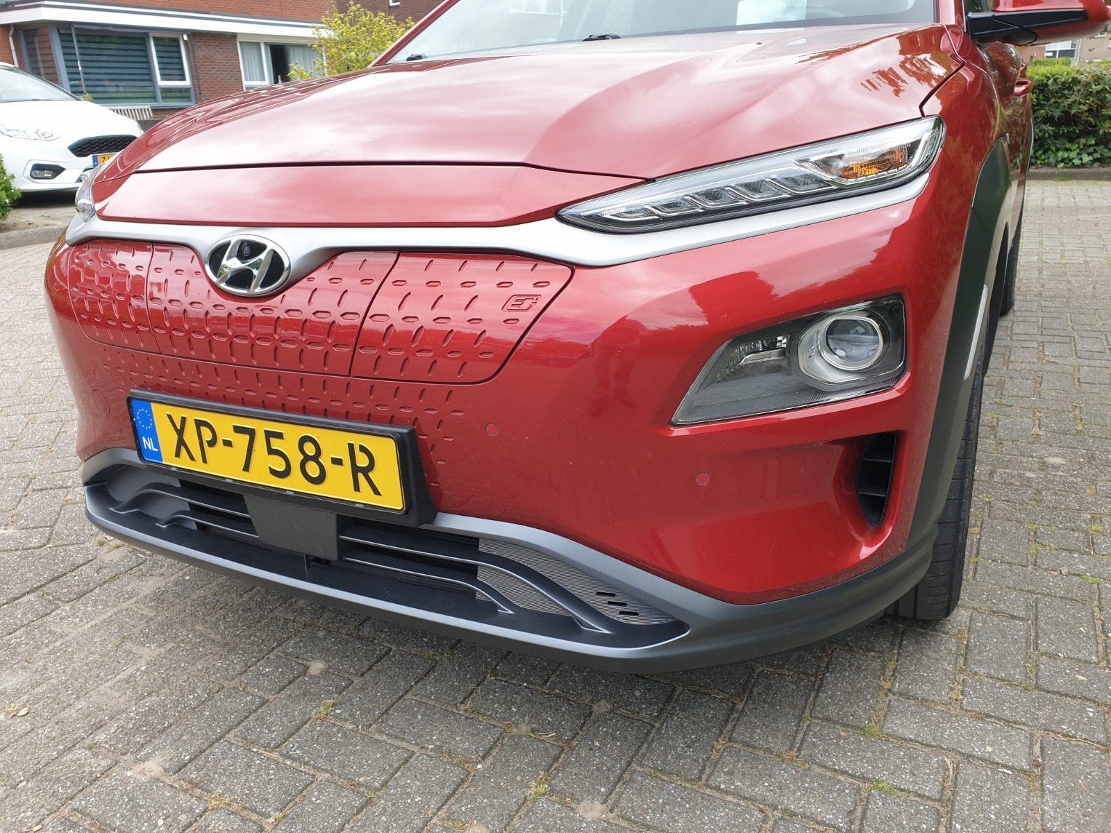 Hyundai Kona EV 204pk 2WD 64 kWh Aut. 2019 Rood, Auto's, Zwart, Lichtsensor, Elektrisch, SUV of Terreinwagen