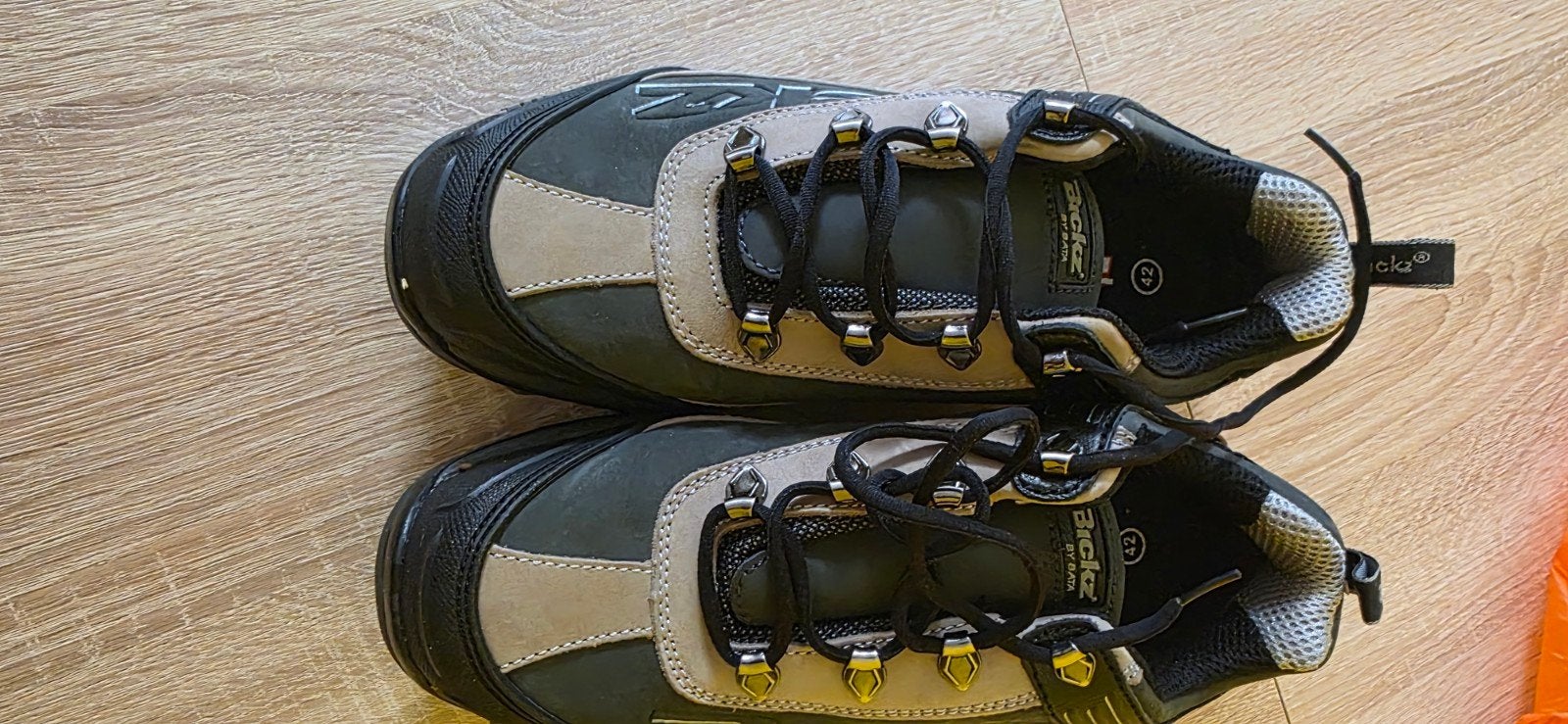 Nieuwe Bricz by Bata Industrials werkschoenen maat 42, Heren, Schoenen, Nieuw, Bricz by Bata Industrials