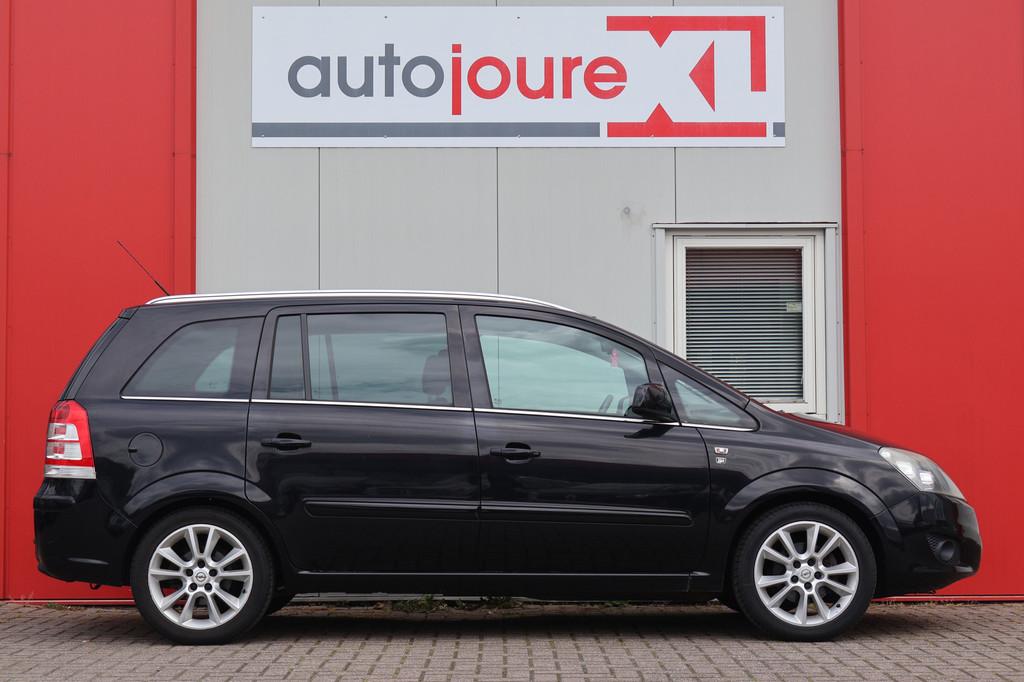 Opel Zafira 1.8 111 years Edition (bj 2011), Voorwielaandrijving, Euro 5, Gebruikt, 4 cilinders