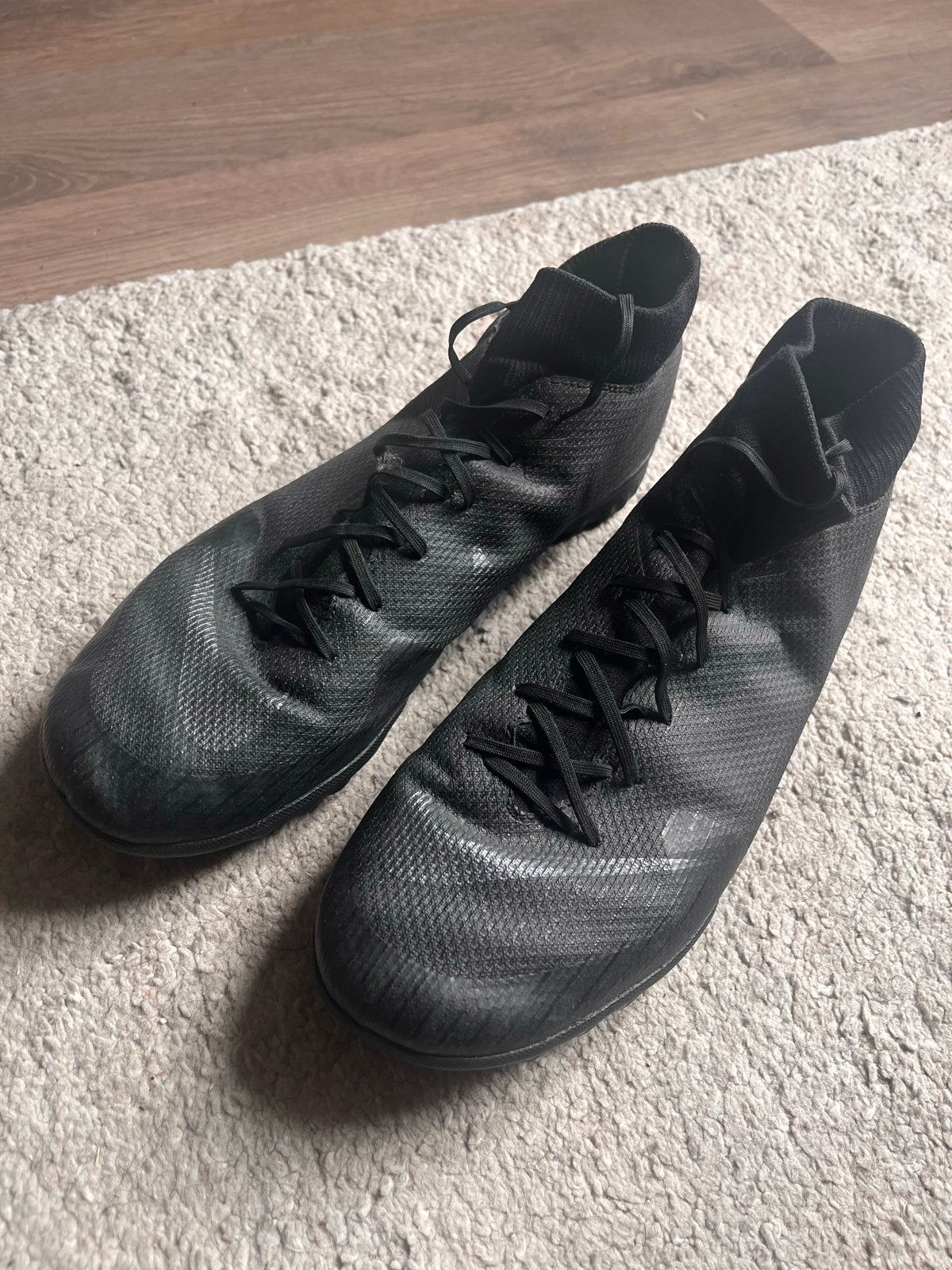 Zwarte Nike voetbalschoenen Mercurial - Maat 44, Sport en Fitness, Voetbal, Ophalen, Gebruikt, Schoenen