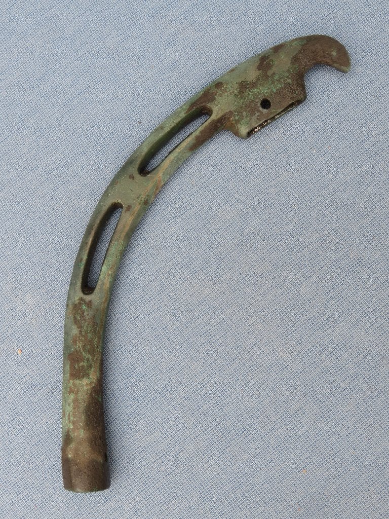 Stuk van een Romeinse helm - ca. 2000 jaar oud - bodemvondst, Antiek en Kunst, Ophalen of Verzenden