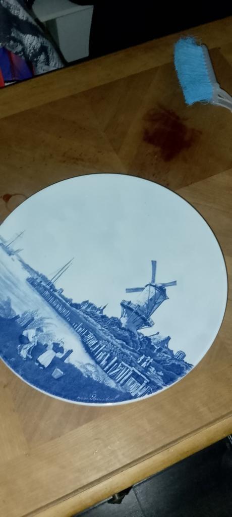 Mooi oud borden hapjes bordje, Ophalen