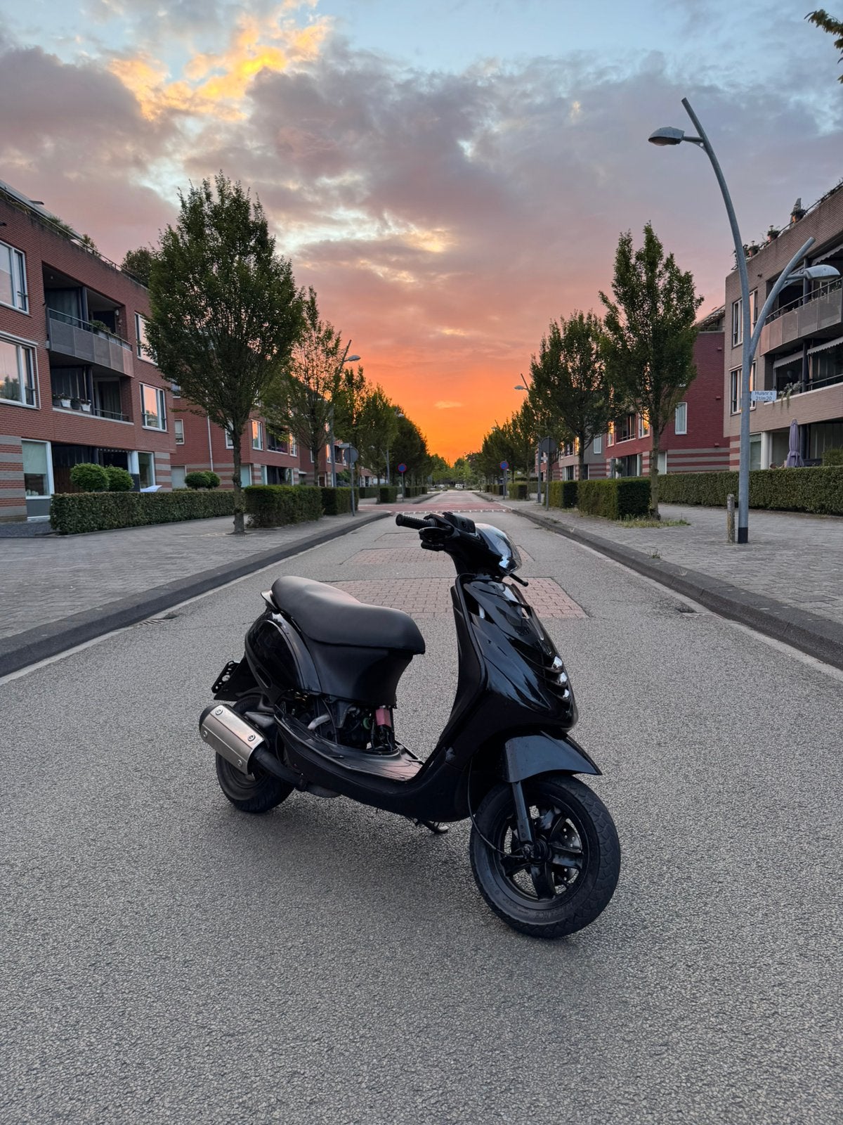 Zip 125 lc 2004 frame brom, Fietsen en Brommers, Scooters | Piaggio, Gebruikt, Zip, Maximaal 45 km/u, Tweetakt, Ophalen