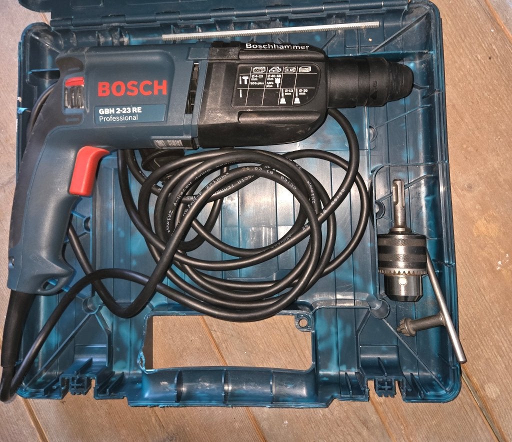Bosch professional GBH 2-23 RE, Ophalen of Verzenden, Zo goed als nieuw, 600 watt of meer, Boormachine