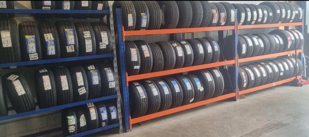 ACTIE!!225 4517 225 40 18 205 55 16 EN MEER MATEN, Auto-onderdelen, Banden en Velgen, Nieuw, Winterbanden, 225 mm
