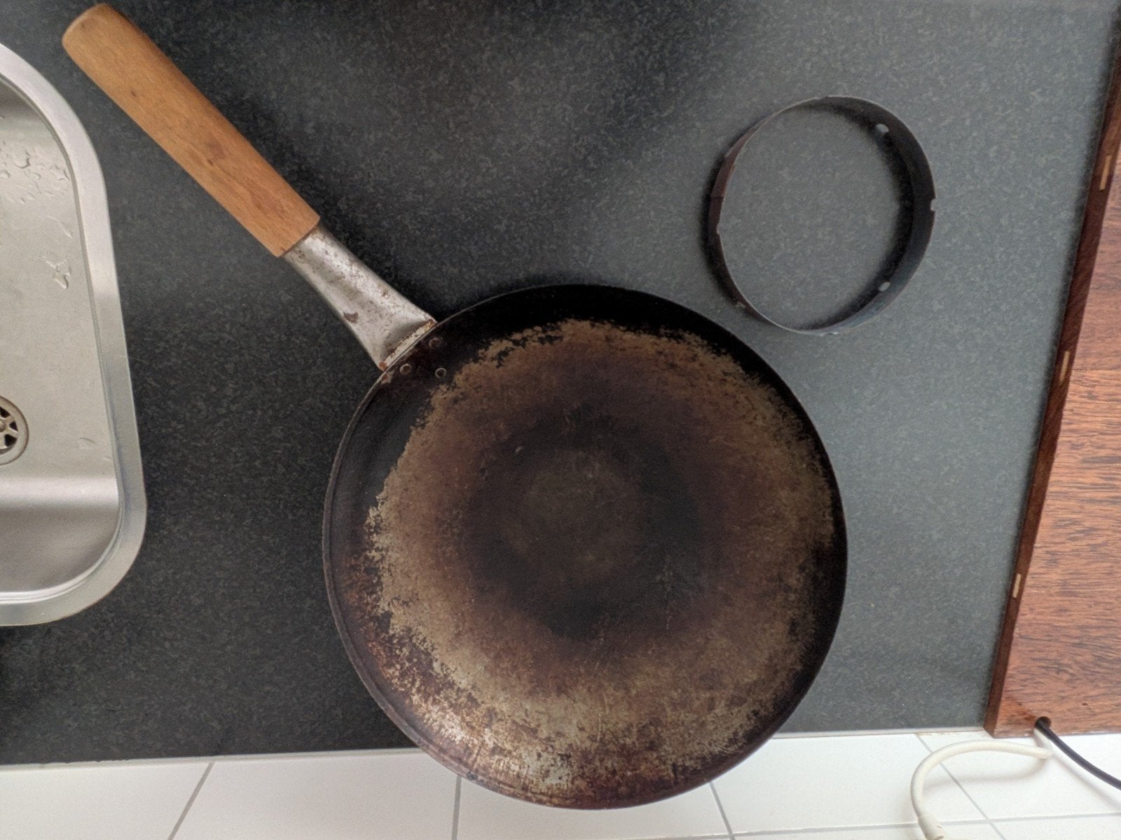 Traditionele Chinese wok van staal met houten handvat, Overige materialen, Gebruikt, Ophalen of Verzenden, Krasbestendig