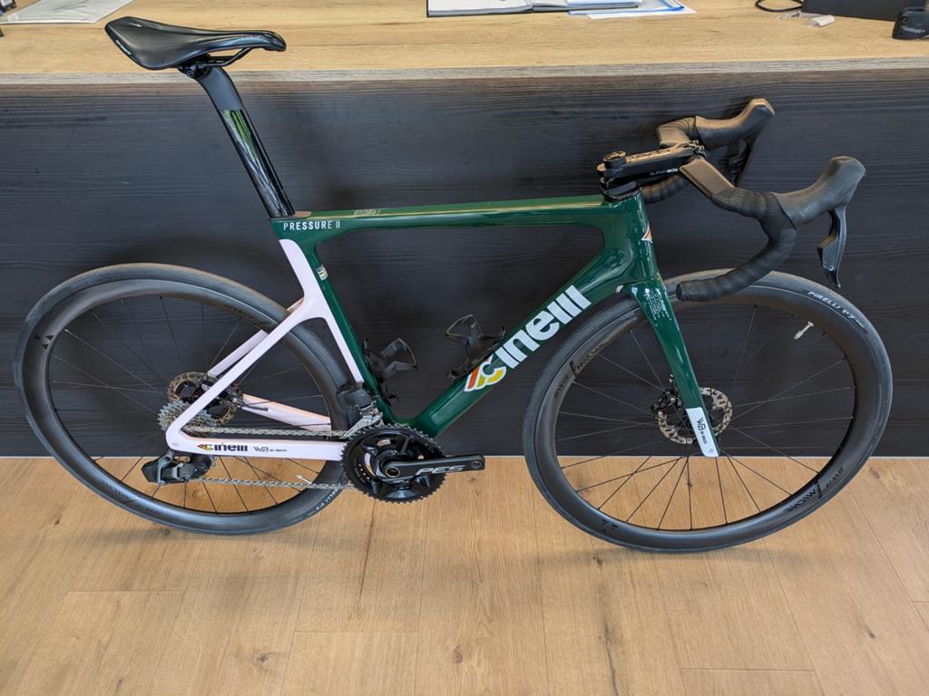Cinelli Pressure 2, maat 52/MPressure 2 - Rival AXS, Fietsen en Brommers, Fietsen | Racefietsen, Overige merken, 28 inch, Carbon