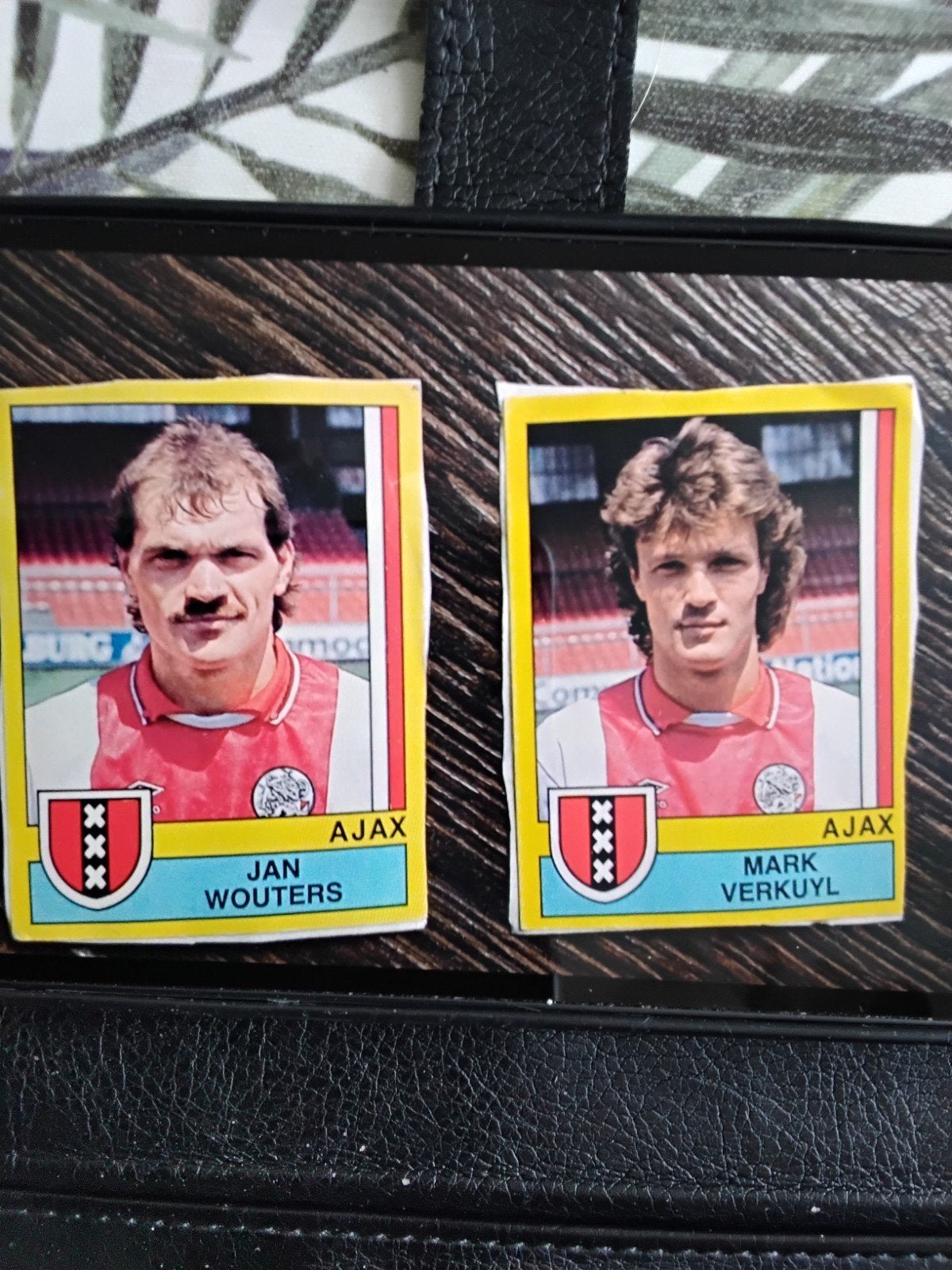 Oude voetbalplaatjes van Ajax, Ophalen, Gebruikt