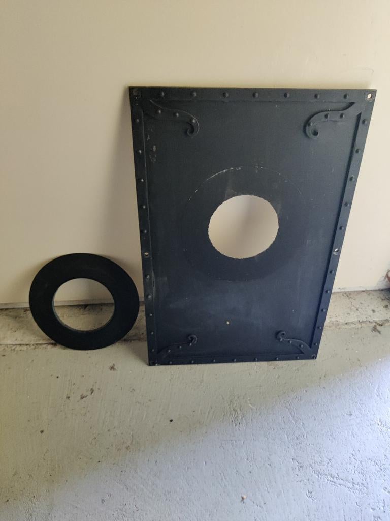 Kachelplaat achterplaat zwaar gietijzer + rozet (40x60 cm), Huis en Inrichting, Kachels, Ophalen, Gebruikt, Hout, Houtkachel
