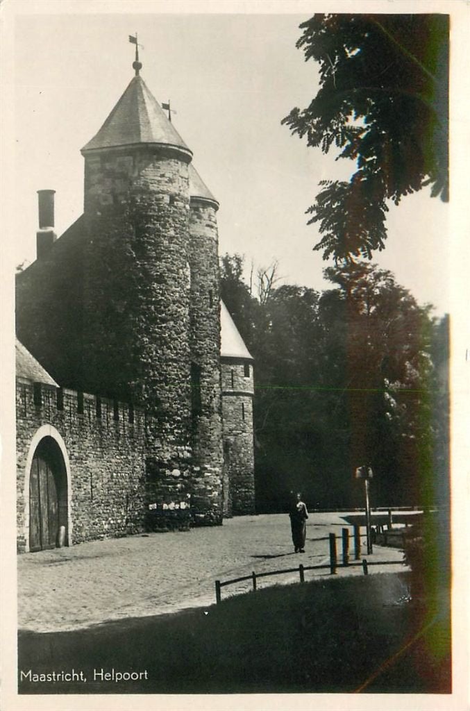 702-085-013 Maastricht Helpoort, Verzenden, Voor 1920, Limburg