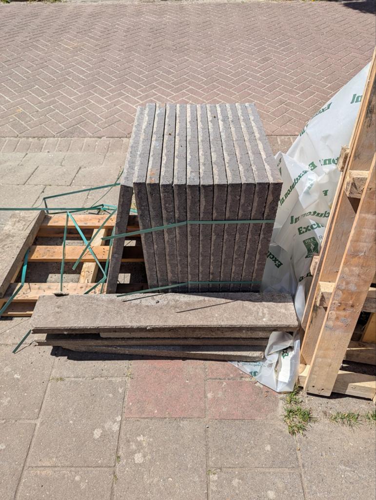 TERRASTEGEL PLUS SCHELPKALK 60X60X4CM, Ophalen, Nieuw, Overige materialen, Overige typen
