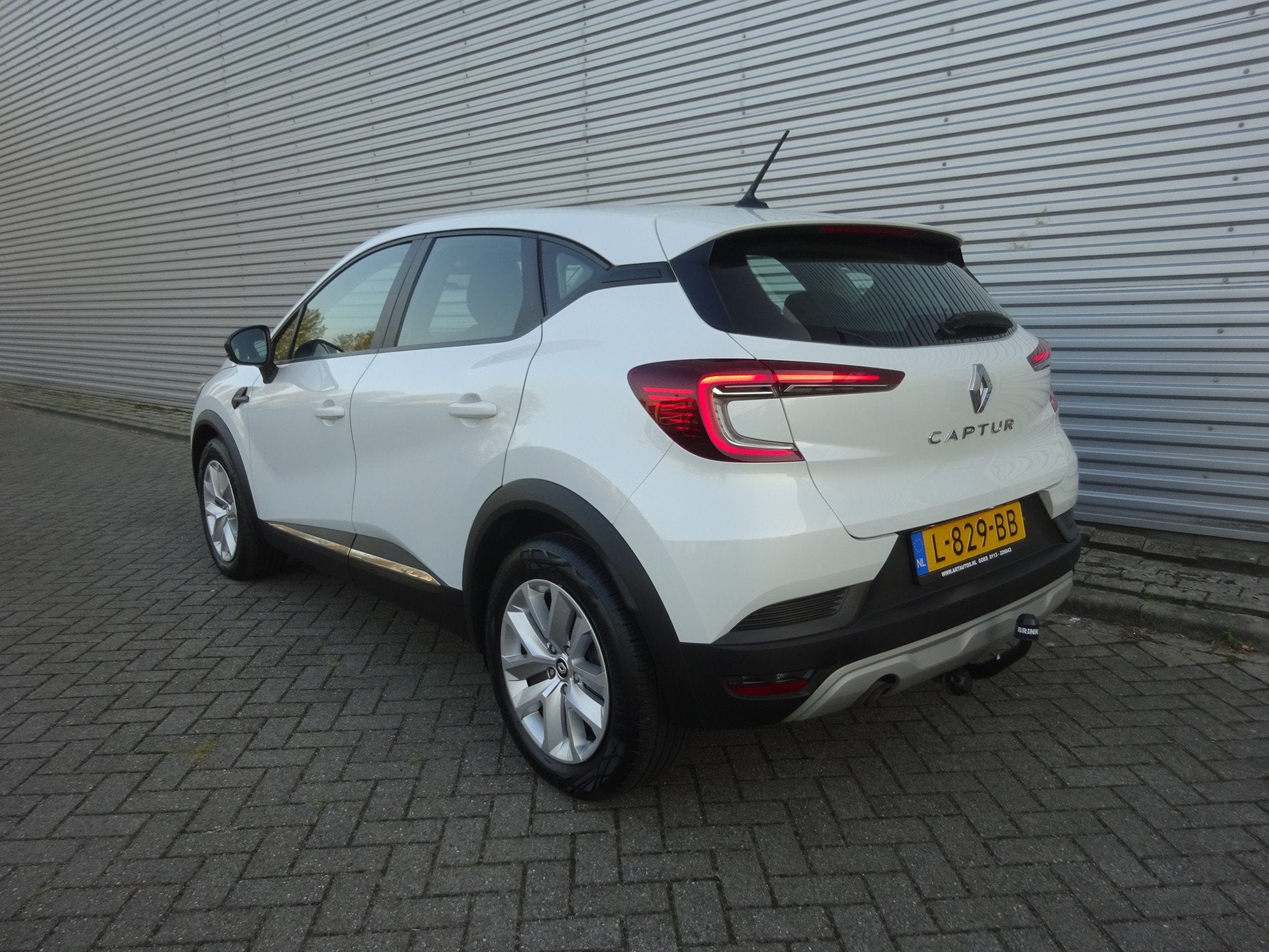 Renault Captur 1.0 TCe 90 Zen 1e Eigenaar - Airco / Navi / C, Auto's, Voorwielaandrijving, Stof, Gebruikt, Euro 6