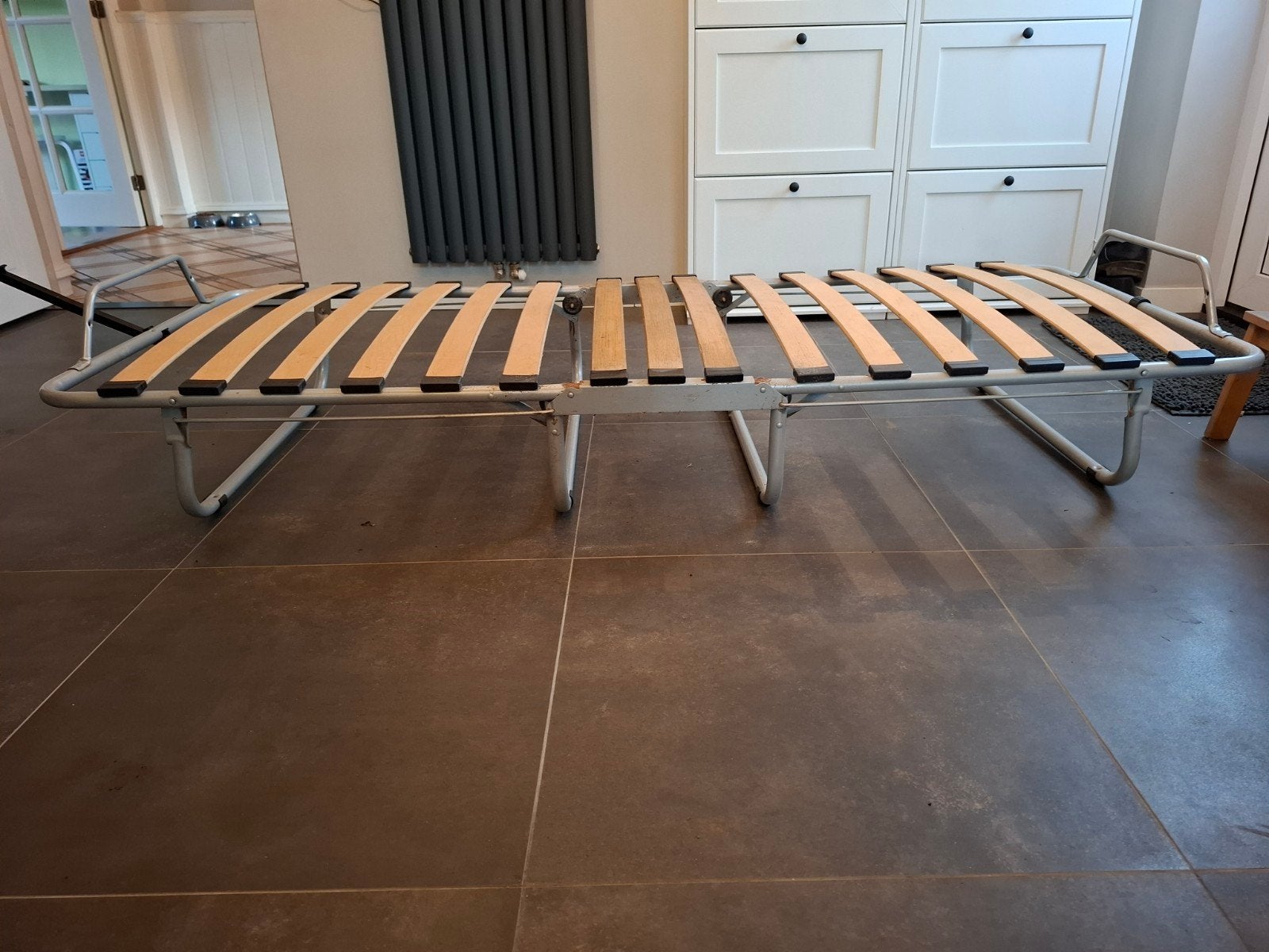 Inklapbaar veldbed/stretcher 90x120 cm - logeerbed, Ophalen, Gebruikt, 90 cm, Eenpersoons