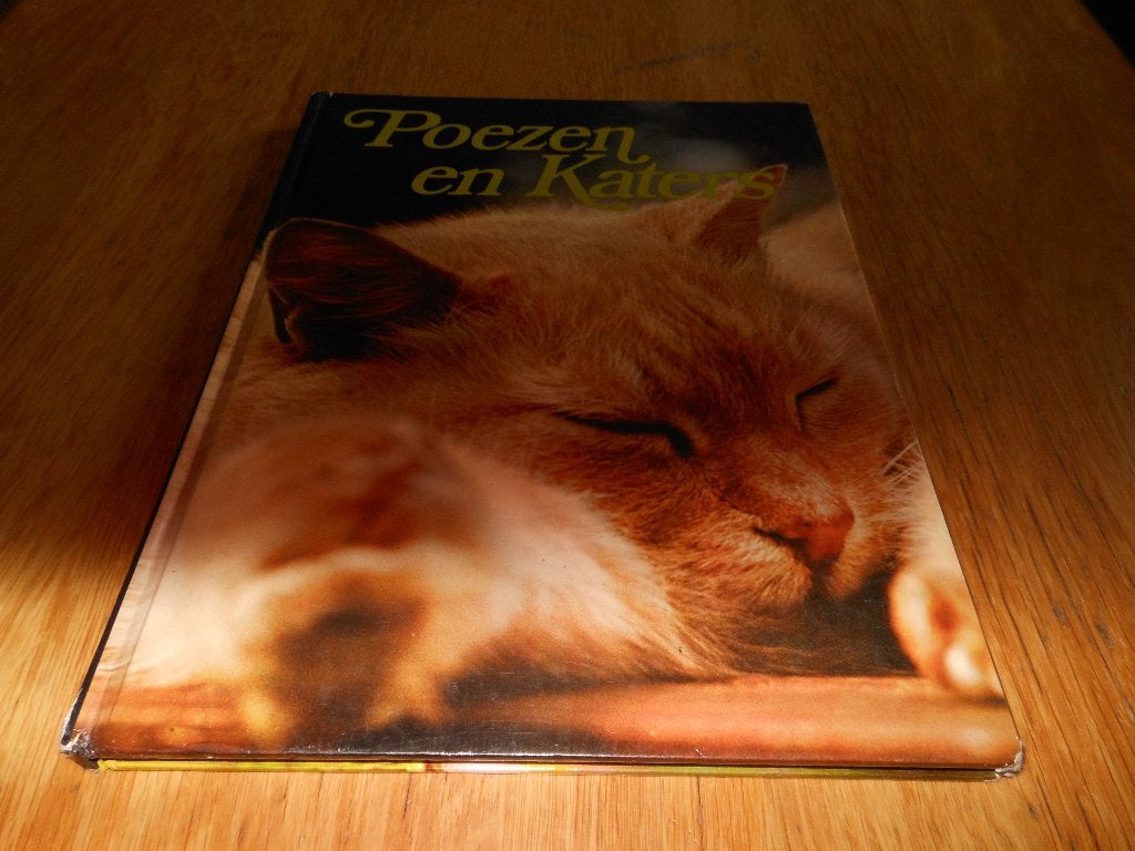Poezen en Katers, Boeken, Ophalen of Verzenden, Zo goed als nieuw, Katten
