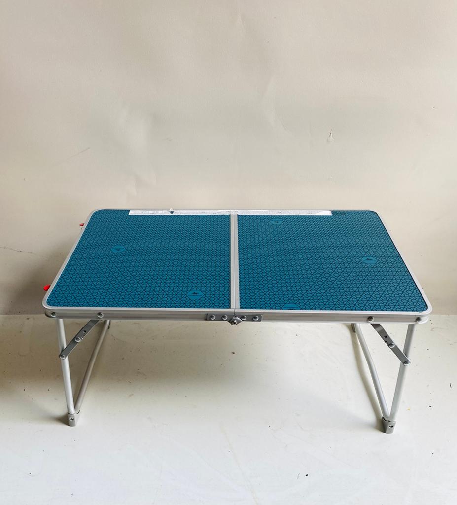 Camping tafeltje van Quechua , nieuw, Campingtafel, Onbekend, Zo goed als nieuw, Onbekend