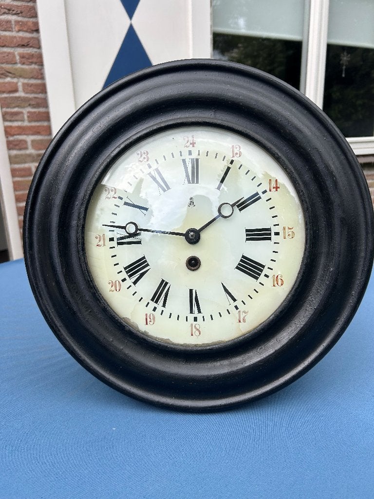 Schoolklok Frans antiek ca 1880 zwarte houten omlijsting, Antiek en Kunst, Ophalen of Verzenden