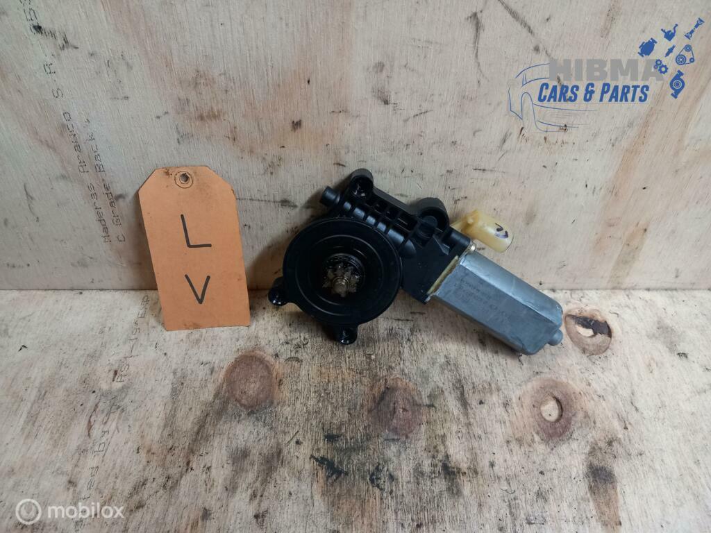 Toyota Yaris I Raammotor Links Voor 0130822018 1999 - 2005, Ophalen of Verzenden, Gebruikt