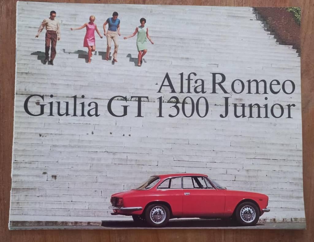Alfa Romeo Giulia GT 1300 Junior 1967, Gelezen, Alfa Romeo, Ophalen of Verzenden, Alfa Romeo