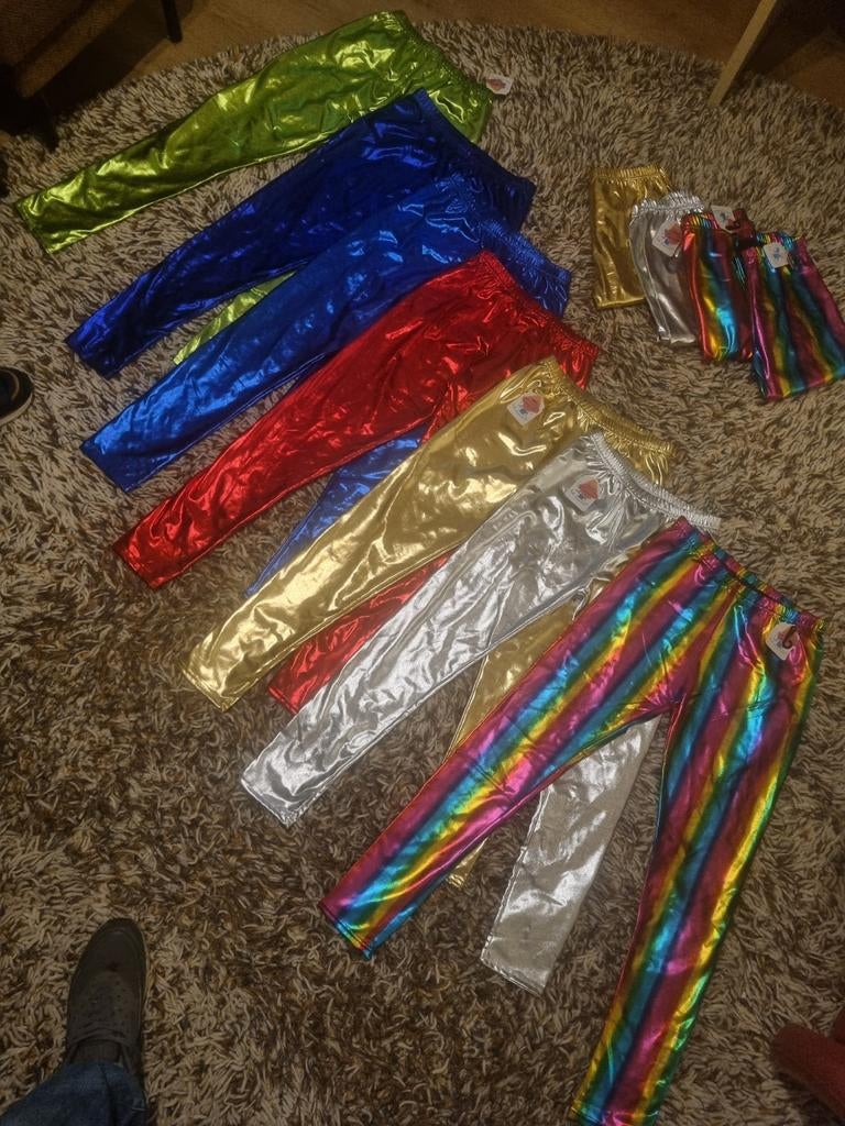 Glanzende leggings voor feest of fashion - S/M, Legging, Nieuw, Ophalen of Verzenden, Overige kleuren