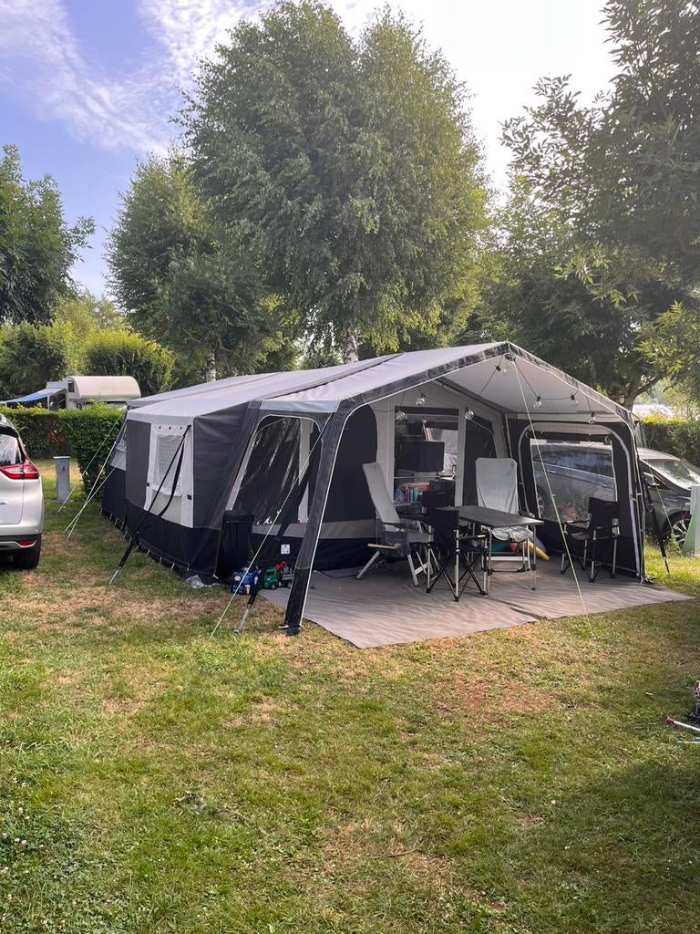 Jamet arizona 2021 - zeer compleet, Caravans en Kamperen, Ophalen, Antraciet, Aanwezig, Meer dan 6