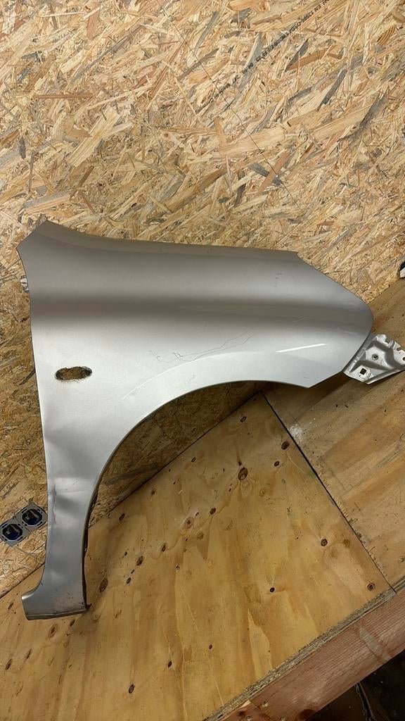 Nissan micra K13 spatbord rechts, Ophalen