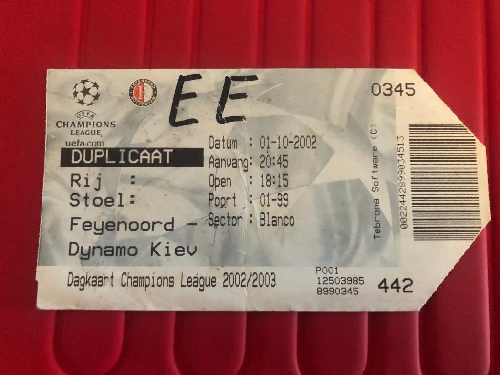 ⚽ Ticket CL Feyenoord - Dynamo Kiev 2002/2003 ⚽, Ophalen of Verzenden, Zo goed als nieuw, Feyenoord, Overige typen