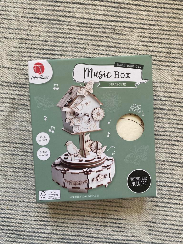 DecoTime Muziekdoos Vogelhuisje - Nieuw in doos, Ophalen of Verzenden, Nieuw, Knutselwerk