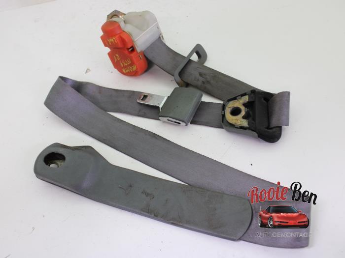 Veiligheidsgordel rechts-voor van een Chevrolet Beretta, Gebruikt, -, Ophalen of Verzenden, -