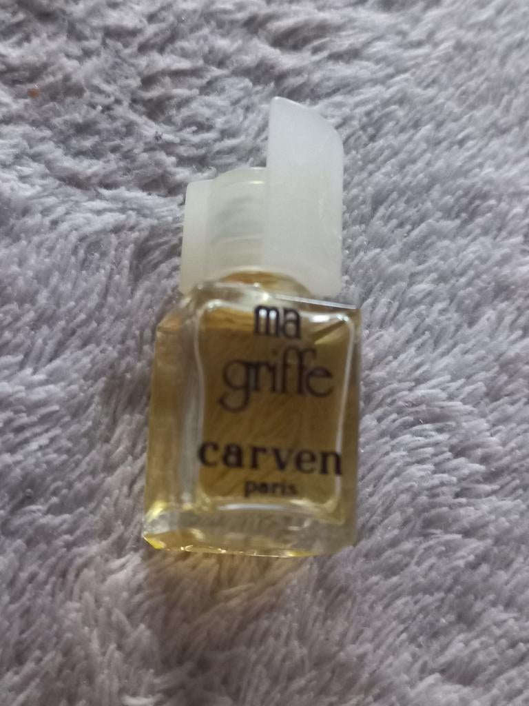 Vintage Ma Griffe Carven Paris Miniatuur Parfum, Ophalen of Verzenden, Gebruikt, Miniatuur
