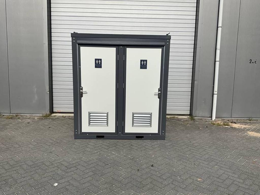 Dubbele toilet unit/ mobiele toilet, Ophalen