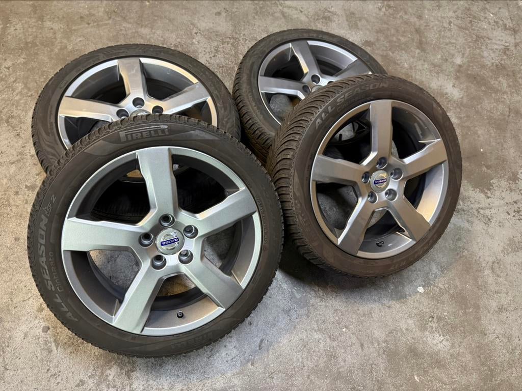 ✅ 17 inch Volvo Cratus Velgen C30 V40 V50 S50 V60 V70 Pih, Ophalen, Gebruikt, Banden en Velgen, 17 inch