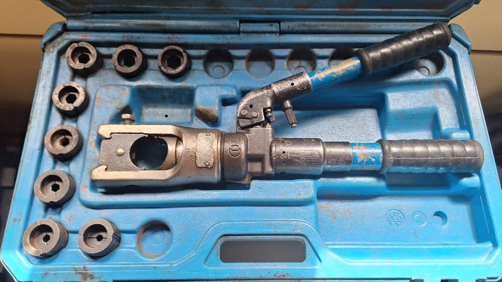 Cembre HT 131-C Handperstang kabelschoenperstang, Doe-het-zelf en Verbouw, Gereedschap | Handgereedschap, Gebruikt, Ophalen of Verzenden