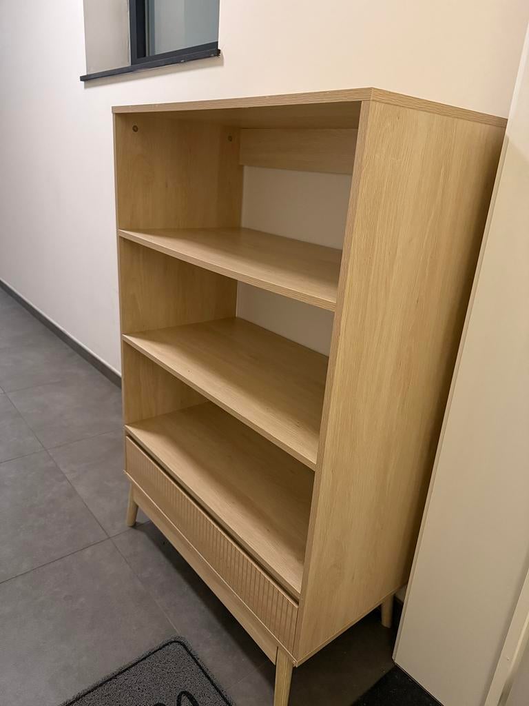 Nette eettafelset en boekenkast, Zo goed als nieuw, 150 tot 200 cm, 25 tot 50 cm, 50 tot 100 cm