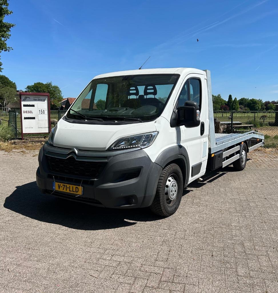 Oprijwagen Huren | Vaste prijs 209 euro | Midden-NL | Euro 6, Diensten en Vakmensen, Met chauffeur, Personenauto