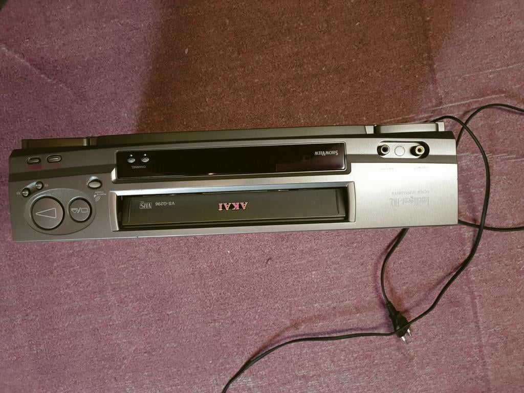 Video recorder akai, Ophalen