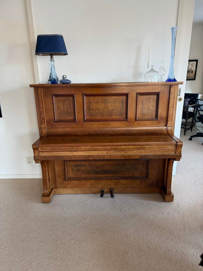 Klassieke piano - Mooi interieurstuk, Muziek en Instrumenten, Piano's, Ophalen, Gebruikt, Bruin, Piano