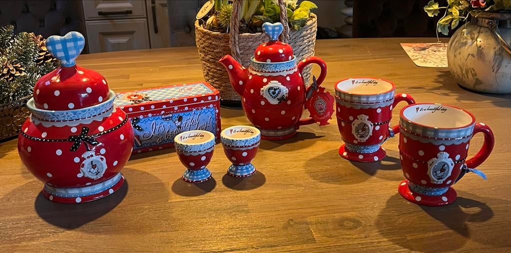 Koekepeer Servies Studio Koekepeer Rood - Nieuw, Huis en Inrichting, Keuken | Servies, Nieuw, Ophalen of Verzenden, Overige stijlen