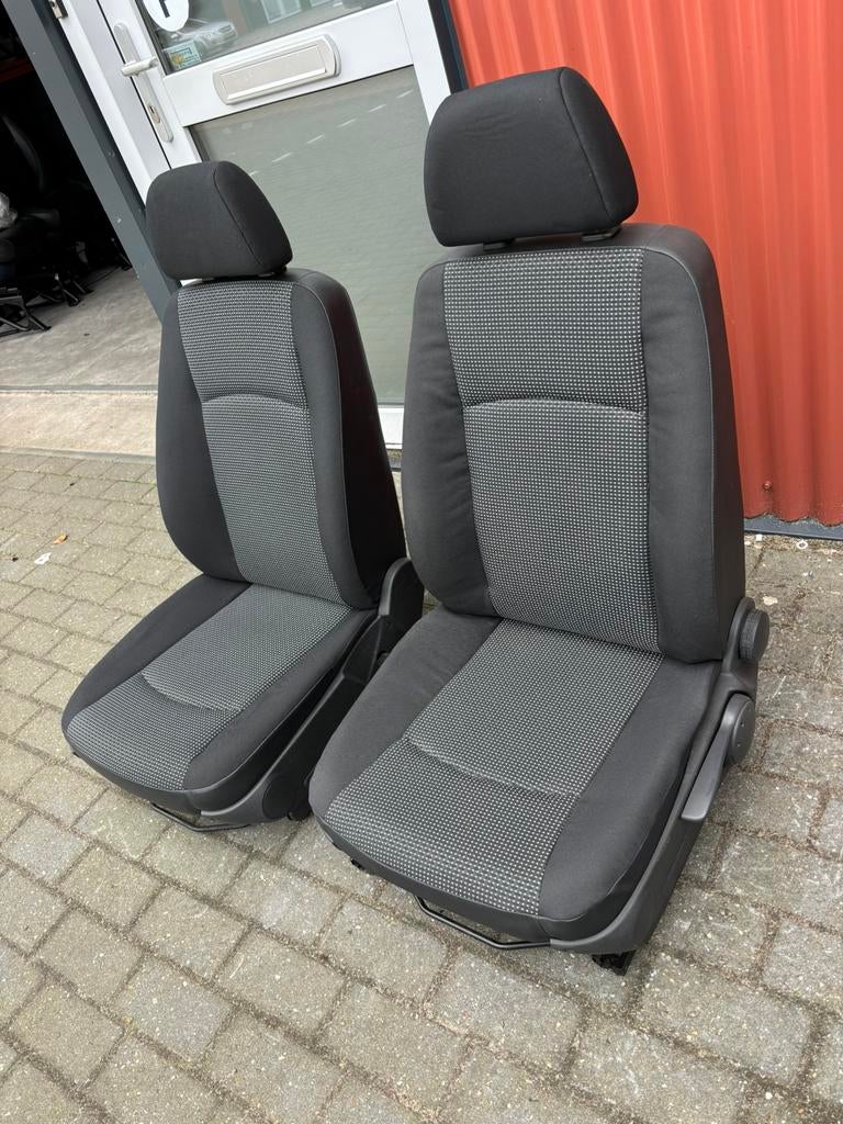 Stoelen Mercedes Vito w639 Facelift / Viano 2004-2014, Tymtop5@gmail.com, Tymtop, Mercedes-Benz, 3161EK